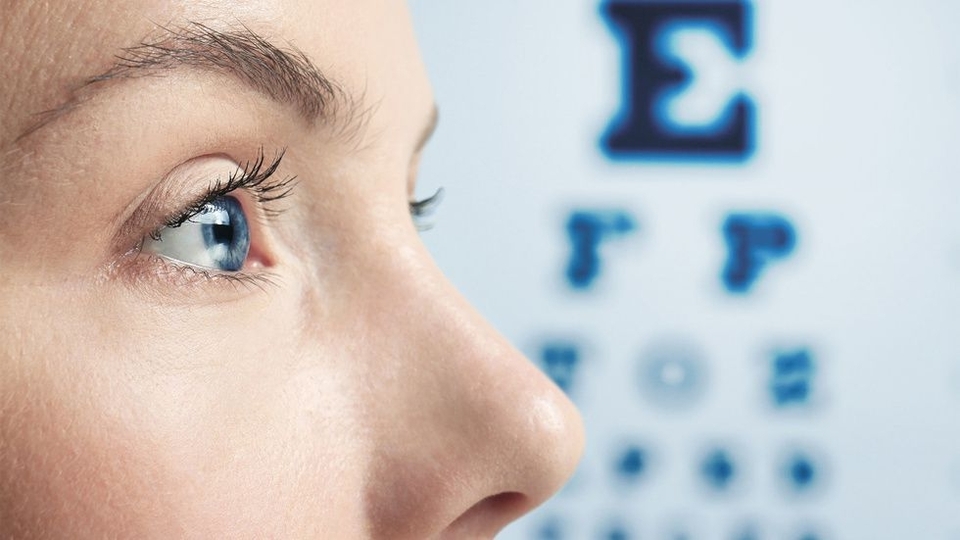 Сучасні технології відновлення зору: революція в офтальмології та можливості для людей зі зниженим зором